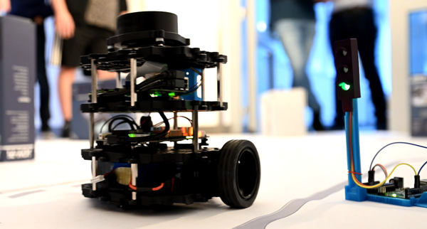 Mobile Robots: A Shared Course Between TU Freiberg and NORDAKADEMIE